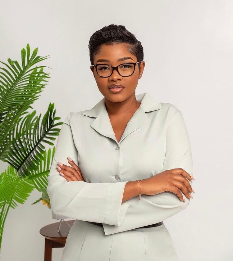 Senior Property Advisor | Ikoyi & VI Specialistad